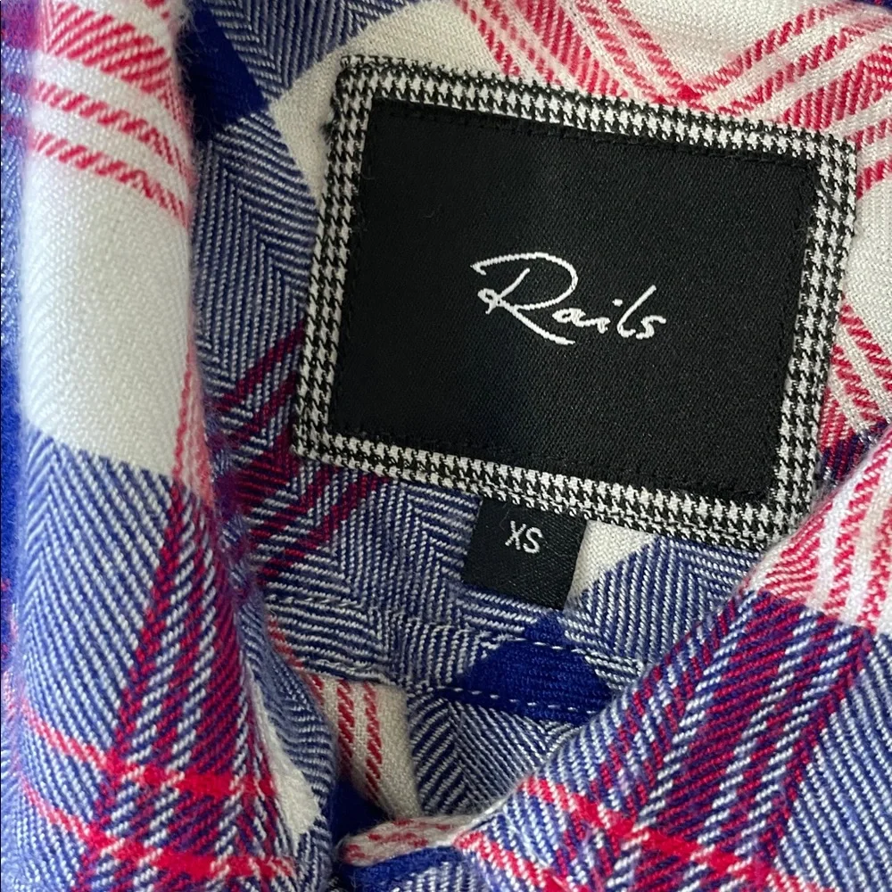 Rails Hunter Red White Blue Preppy Plaid Button Down Sjze XS